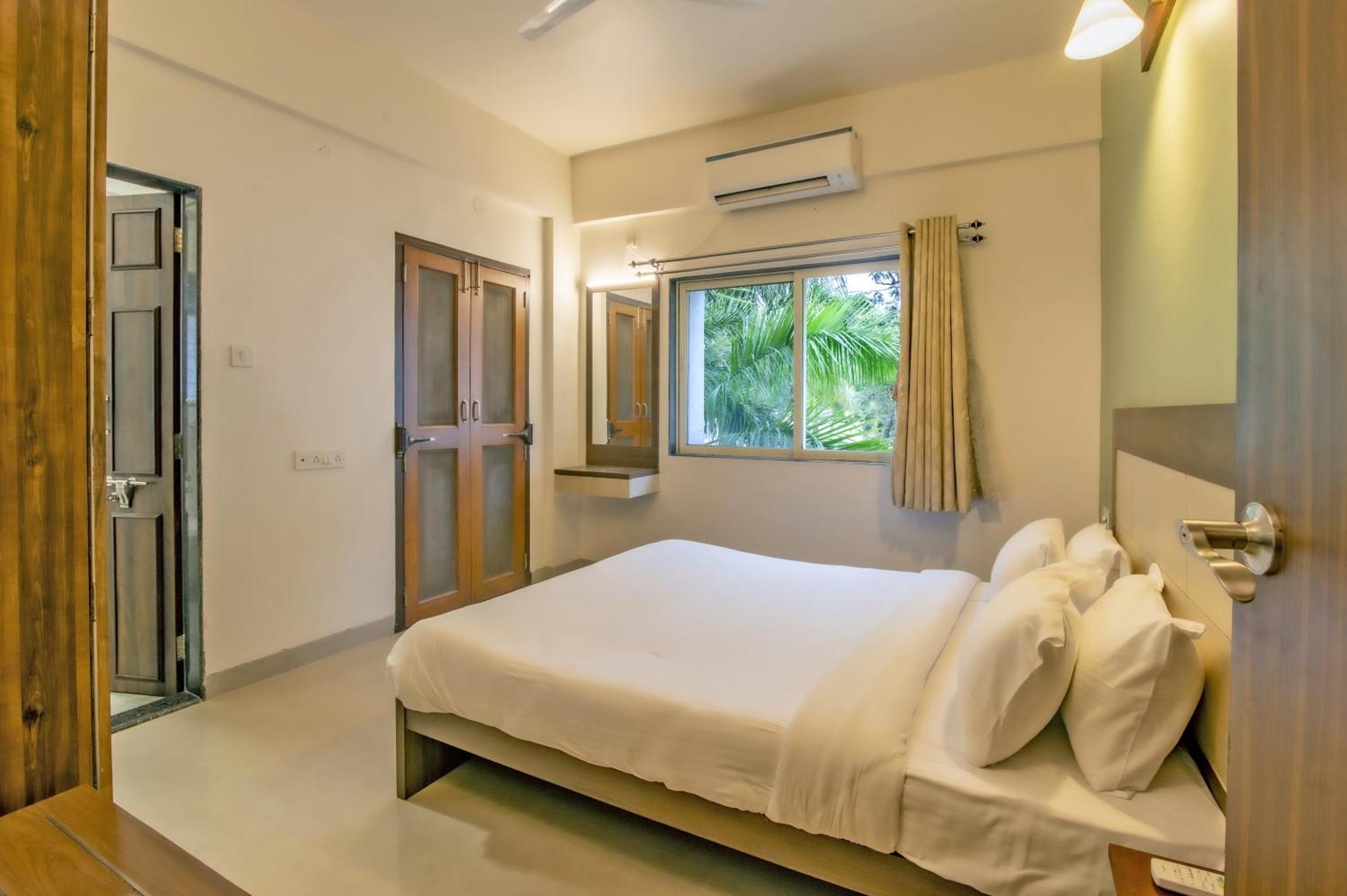 Sterling Stolen Heaven Lonavala Hotel Kamer foto