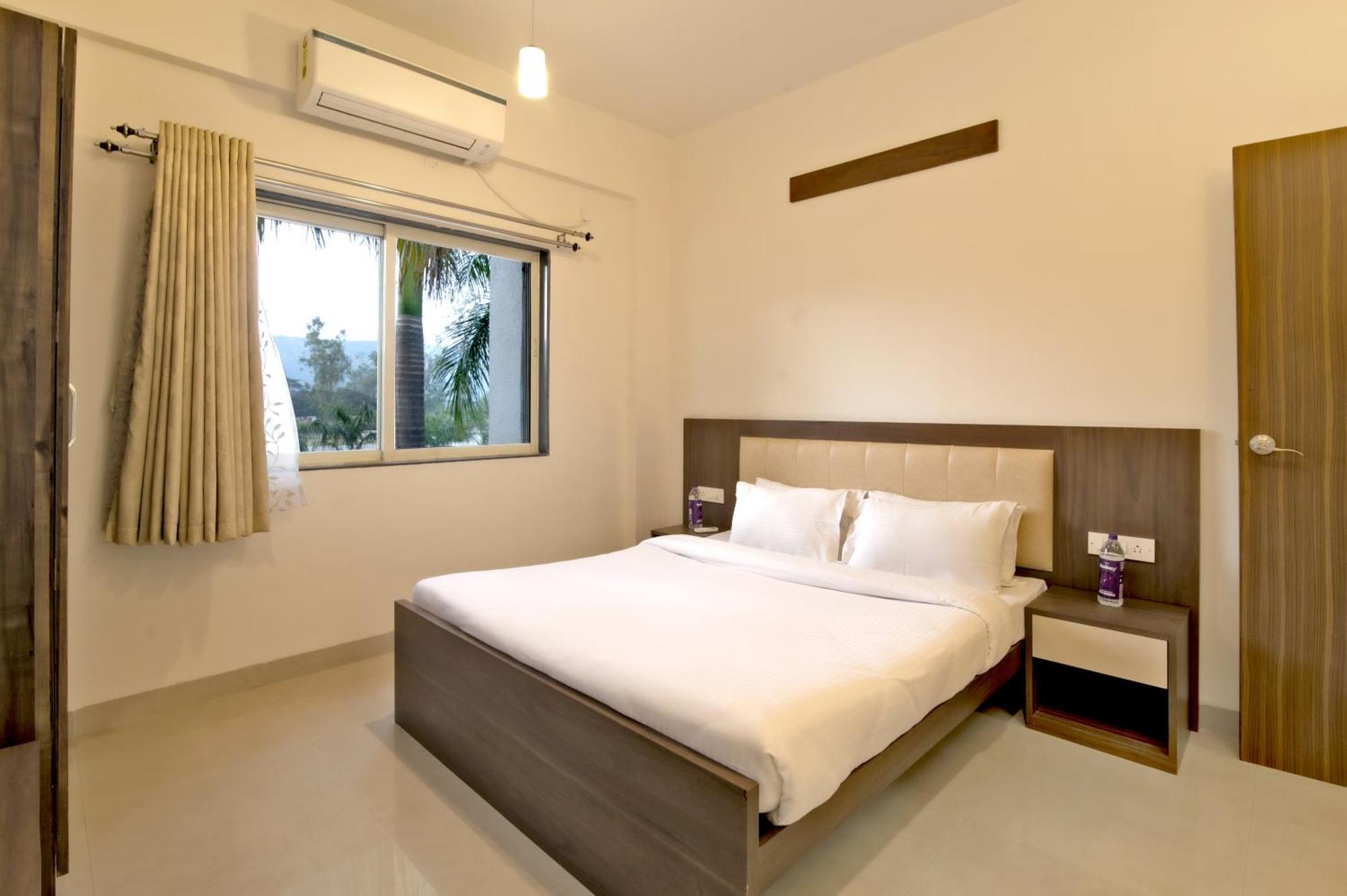 Sterling Stolen Heaven Lonavala Hotel Kamer foto