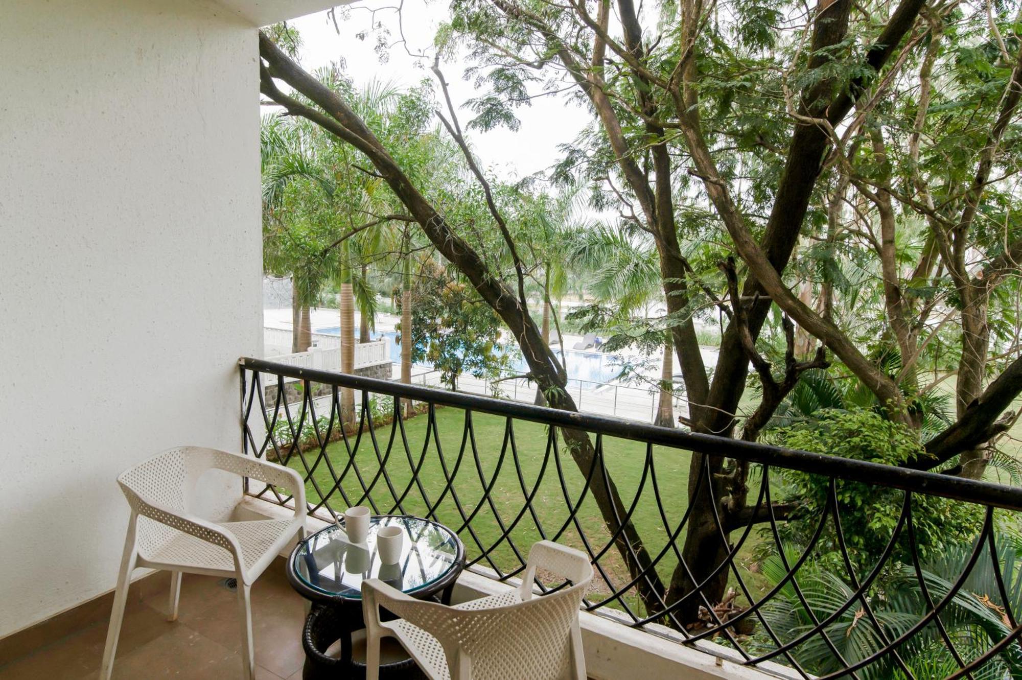 Sterling Stolen Heaven Lonavala Hotel Kamer foto