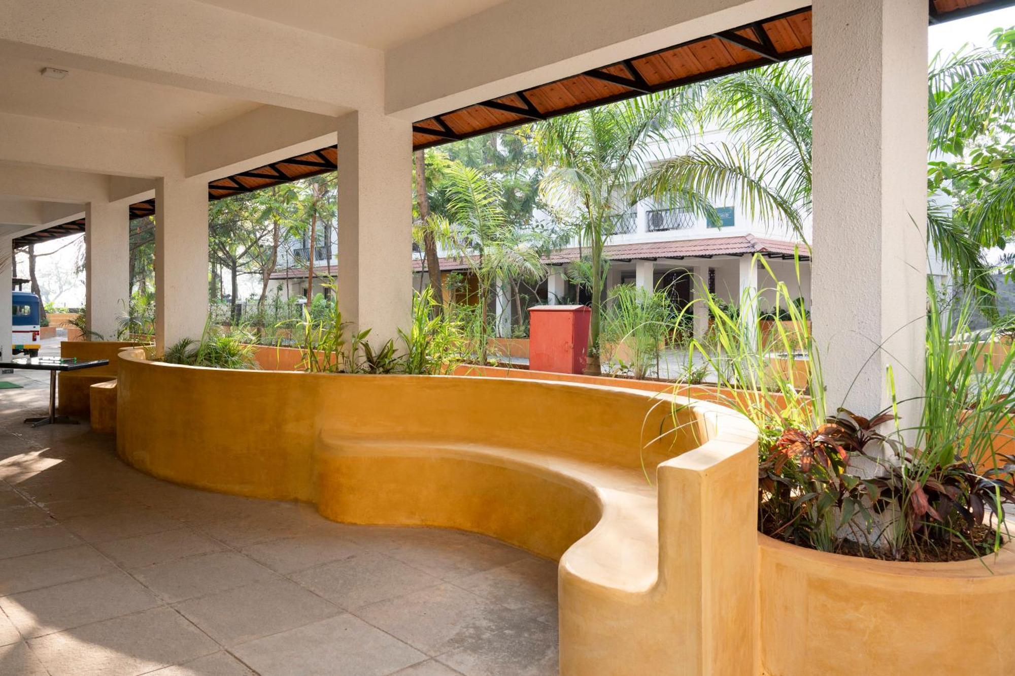Sterling Stolen Heaven Lonavala Hotel Buitenkant foto